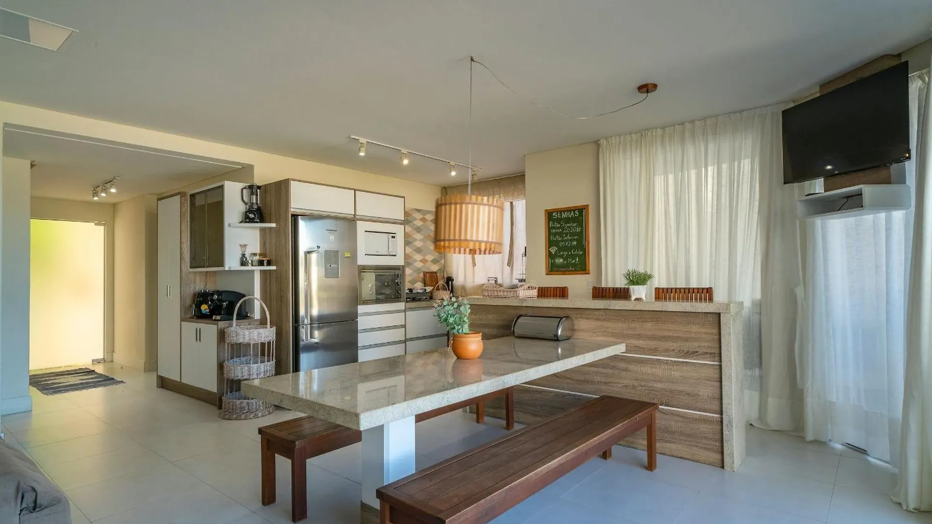 Casa Com 4 Suites Sendo Vista Mar Bombinhas